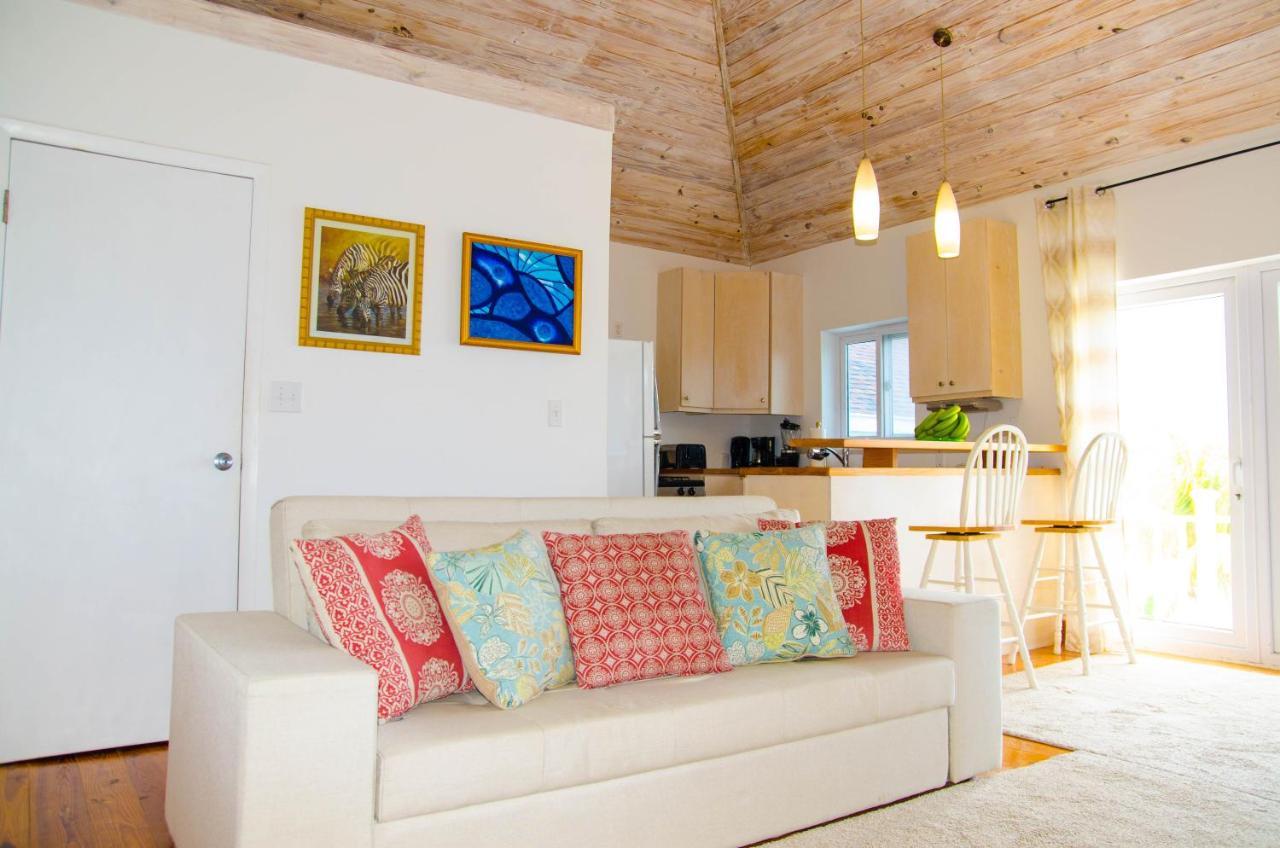 Ocean View Cottage - At Orange Hill Nassau Eksteriør billede